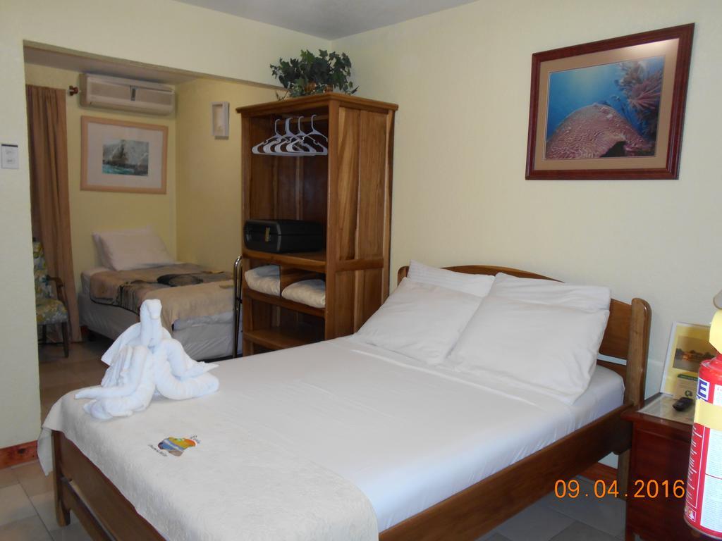 Alan'S Paradise Hotel Placencia Εξωτερικό φωτογραφία