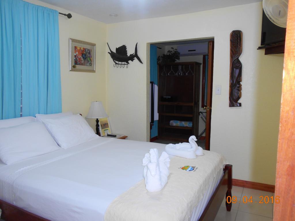 Alan'S Paradise Hotel Placencia Εξωτερικό φωτογραφία
