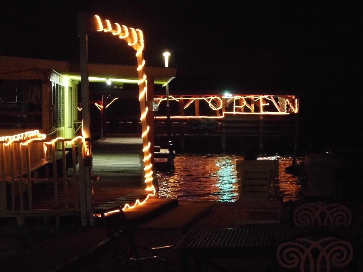 Alan'S Paradise Hotel Placencia Εξωτερικό φωτογραφία