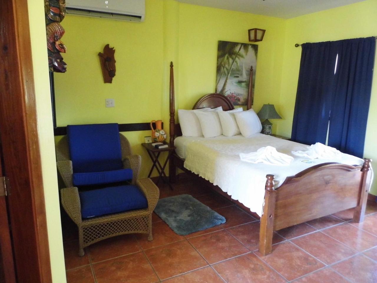 Alan'S Paradise Hotel Placencia Εξωτερικό φωτογραφία