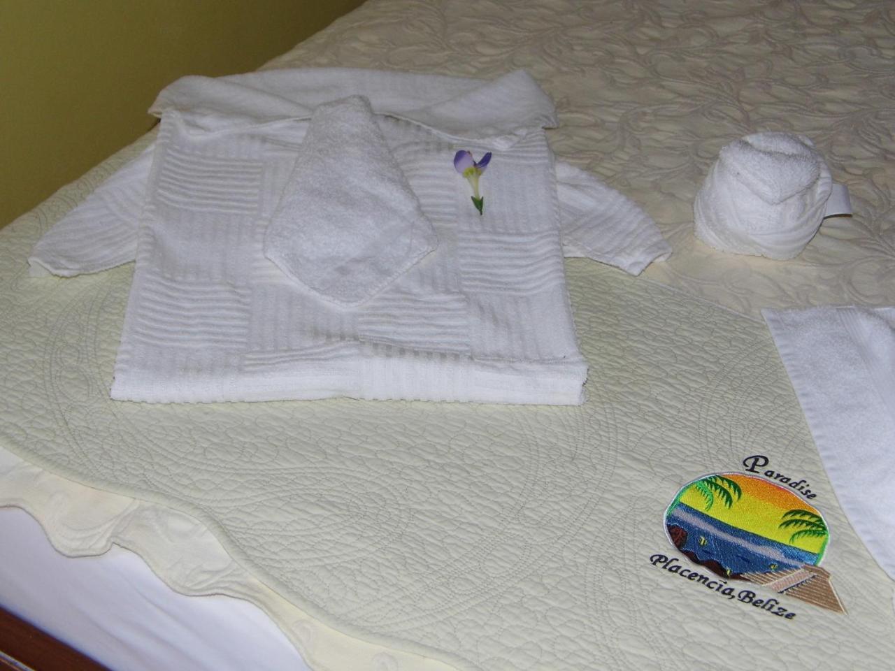 Alan'S Paradise Hotel Placencia Εξωτερικό φωτογραφία