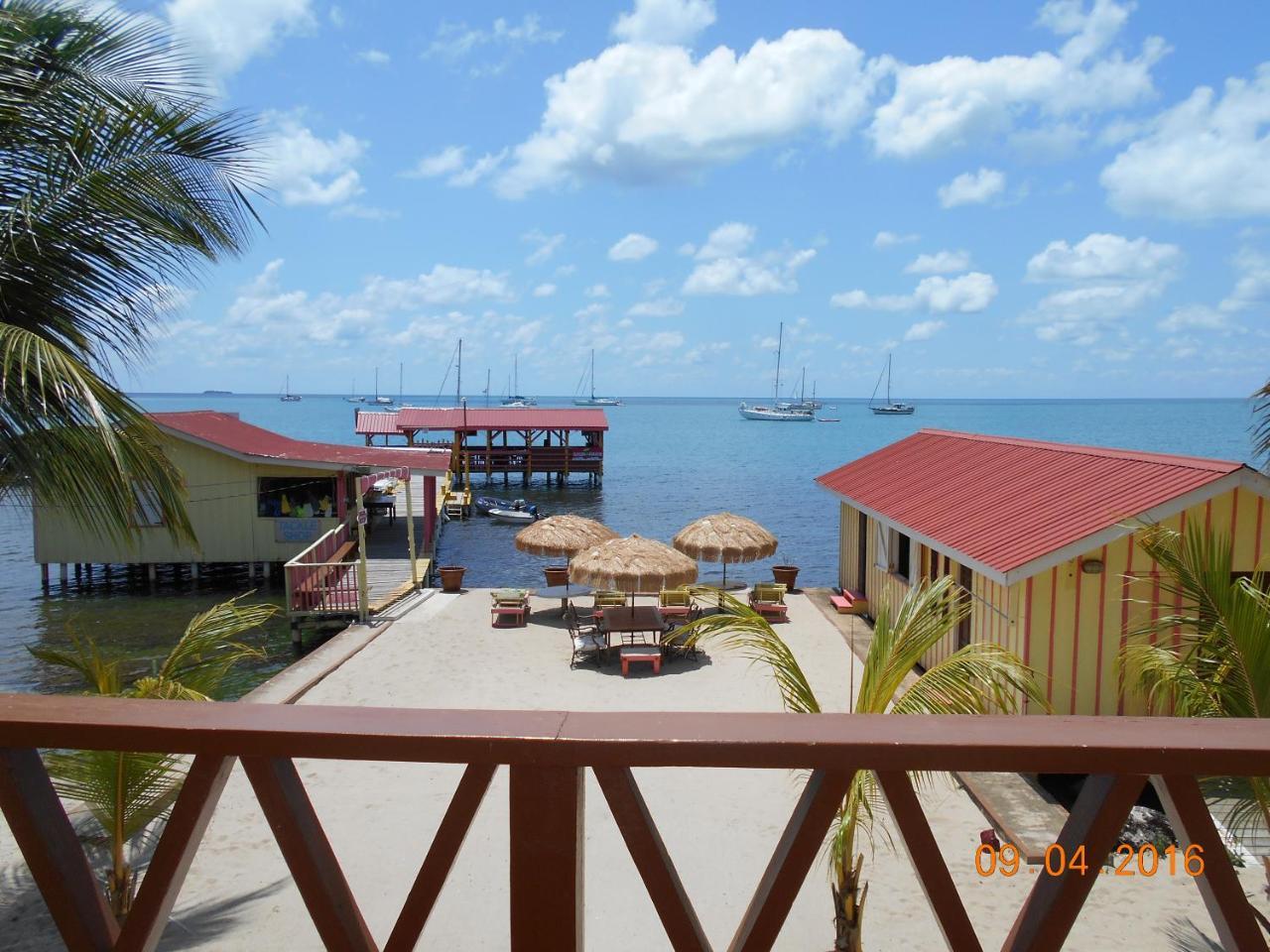 Alan'S Paradise Hotel Placencia Εξωτερικό φωτογραφία